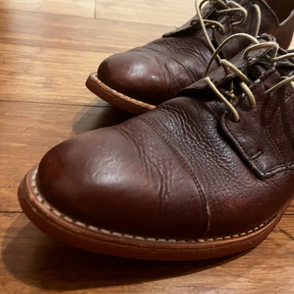 Allen Edmonds dress shoes size 10